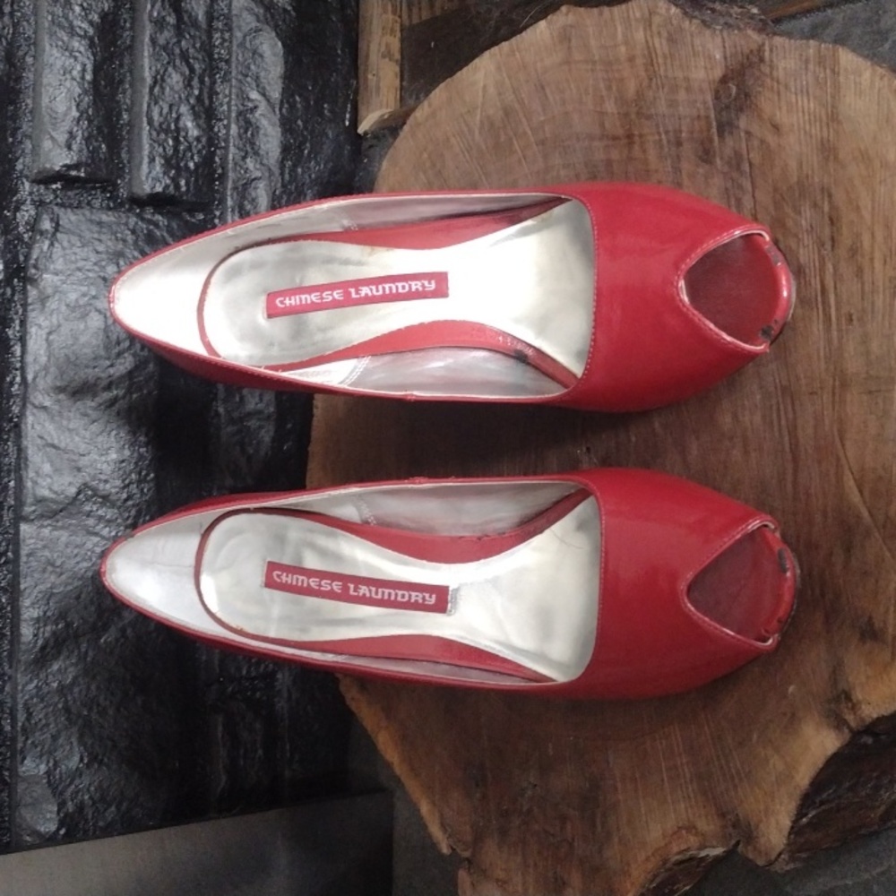 Chinese Laundry Size 9.5 Red Patent Peep Toe High Heels